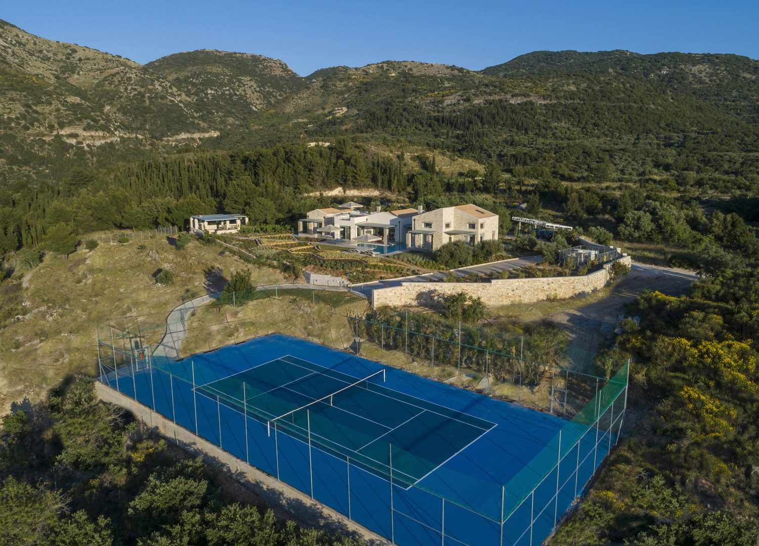 Lefkada – Modern