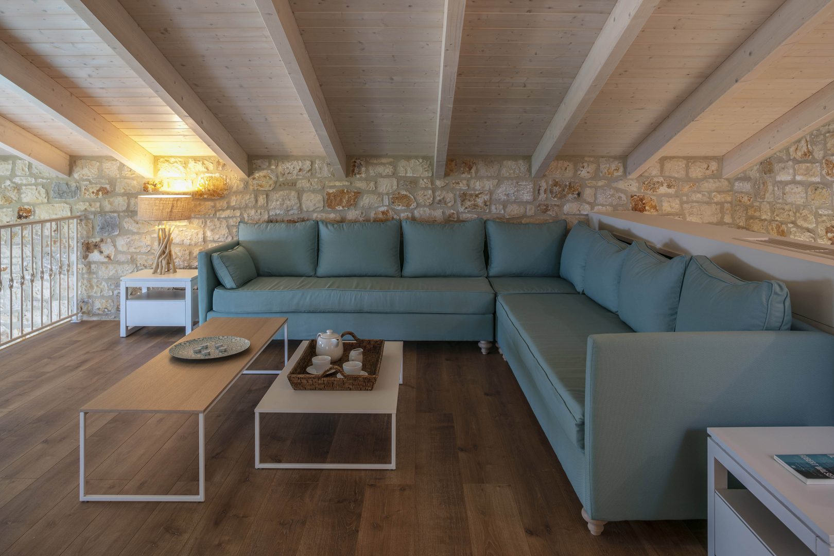 Lefkada – Modern