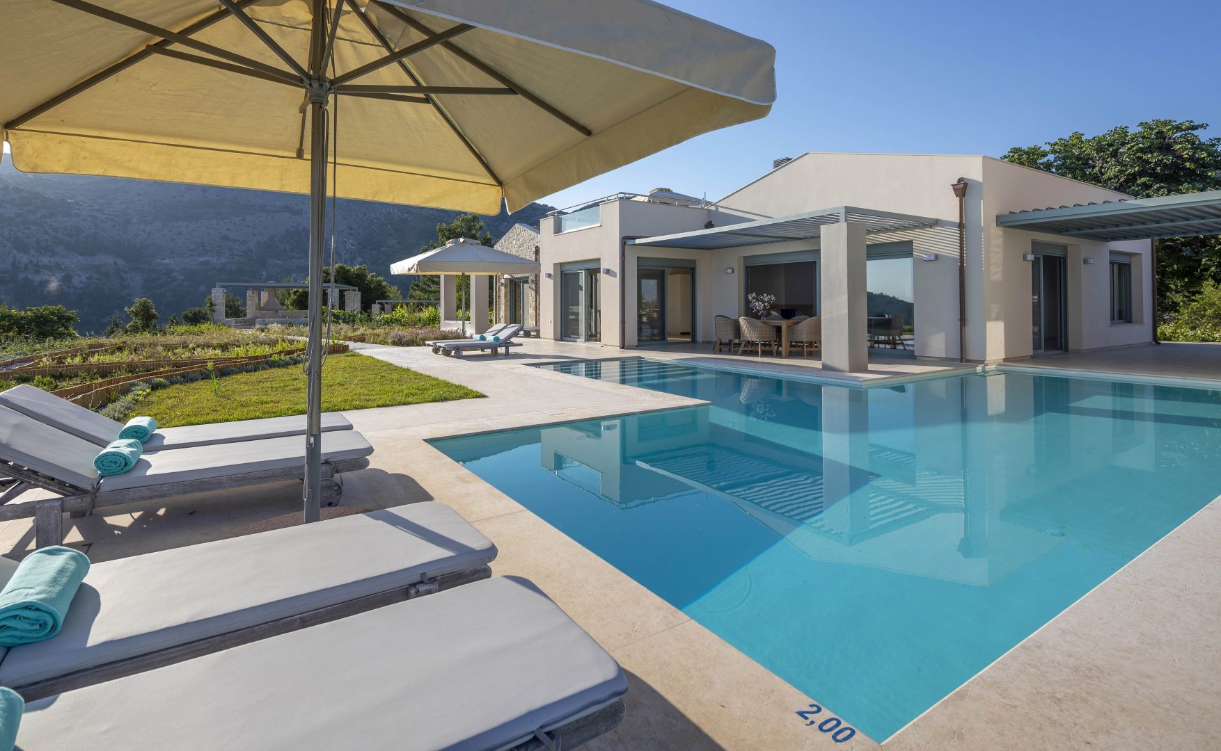 Lefkada – Modern