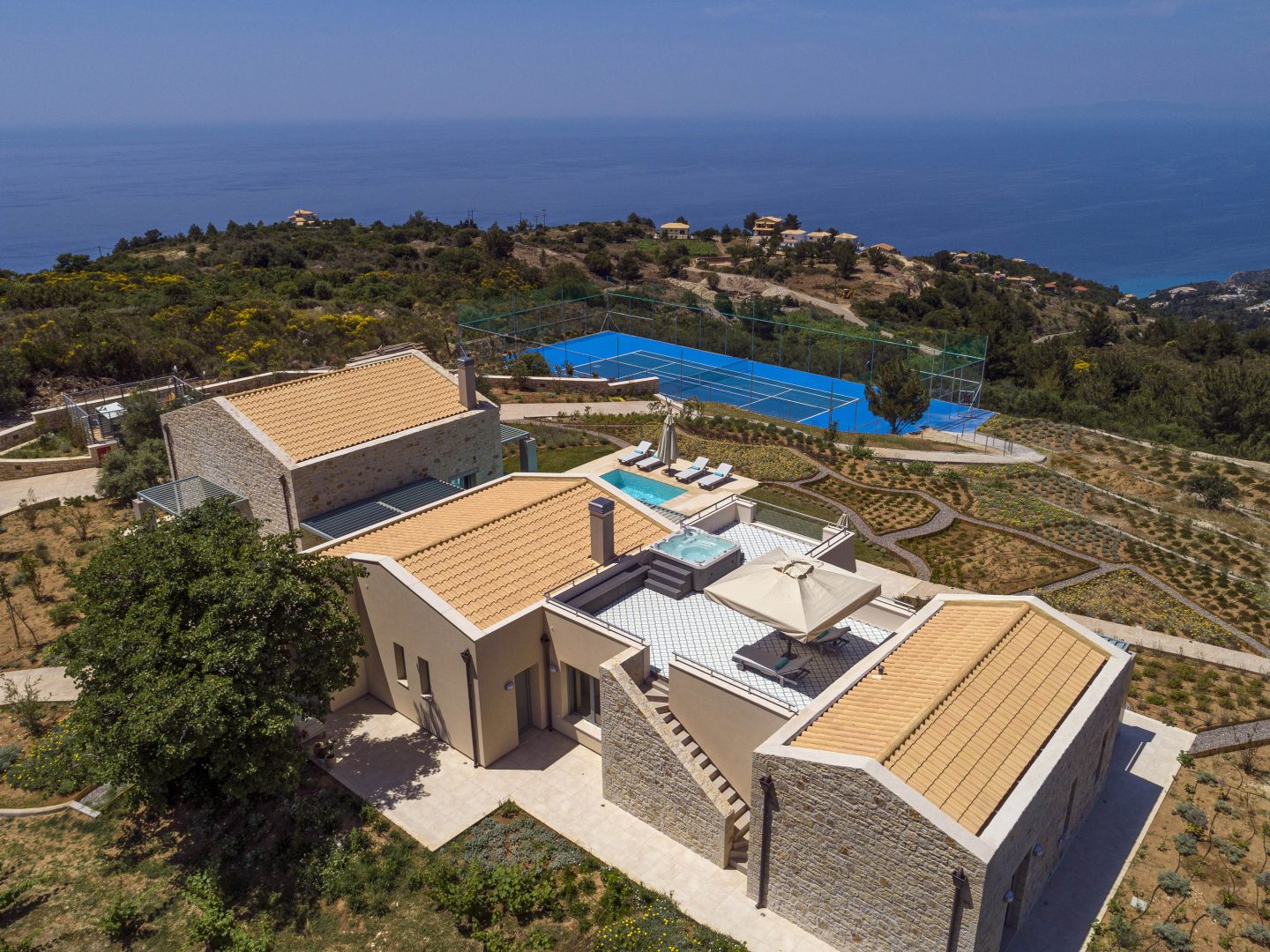 Lefkada – Modern