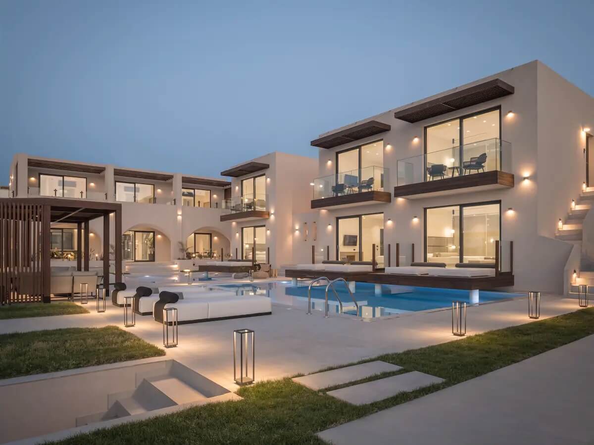 LUXURY