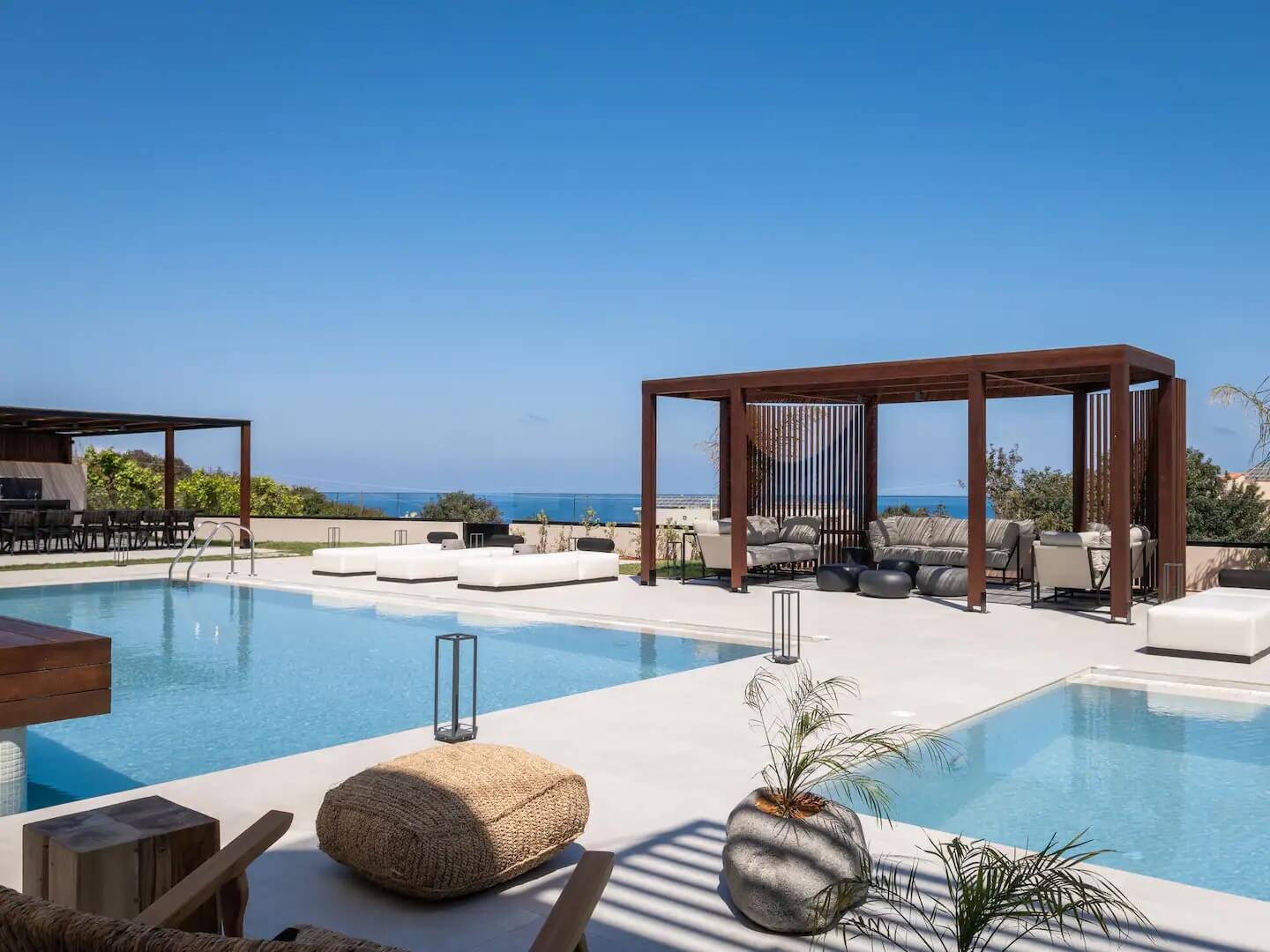 LUXURY