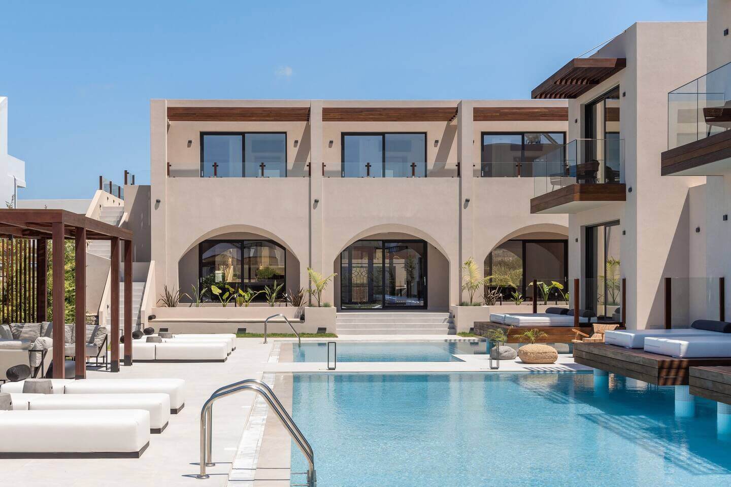 LUXURY